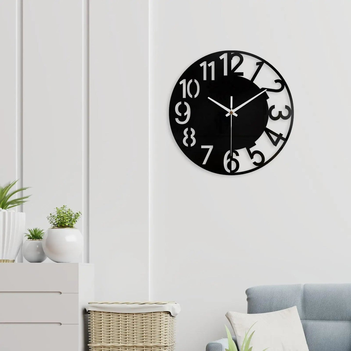 Quiet, Minimalist, Round Wall Clock